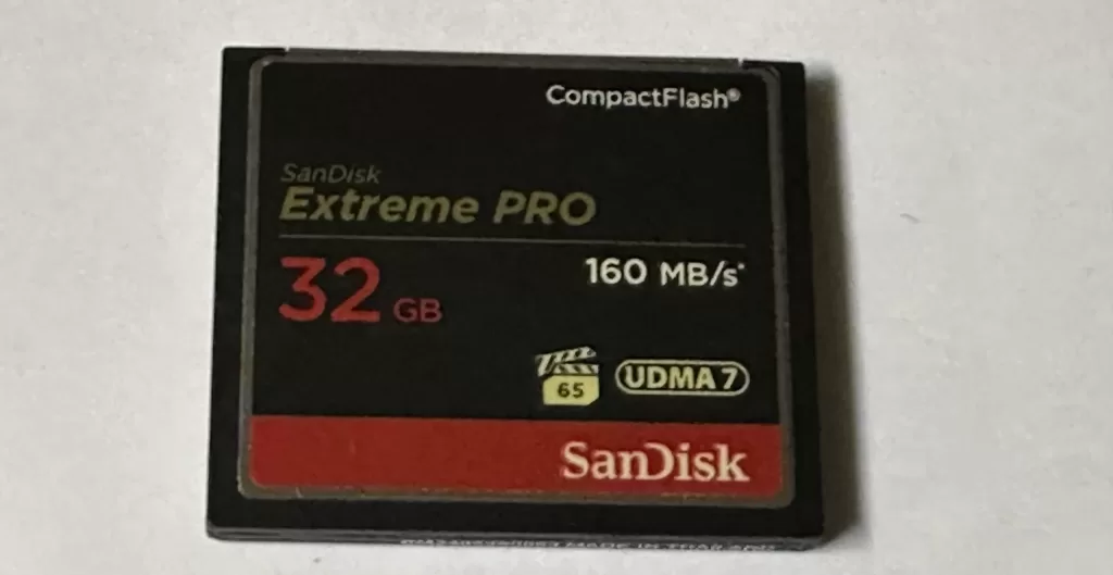 コンパクトフラッシュカード