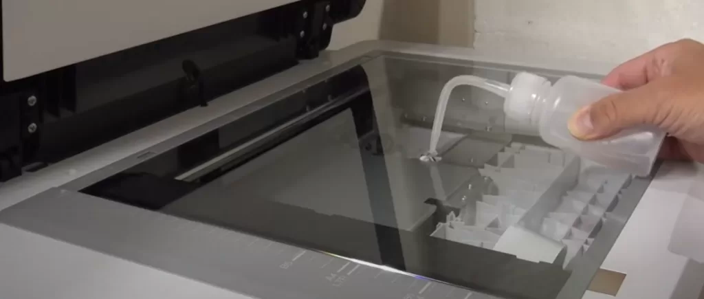 スキャナーガラスに水