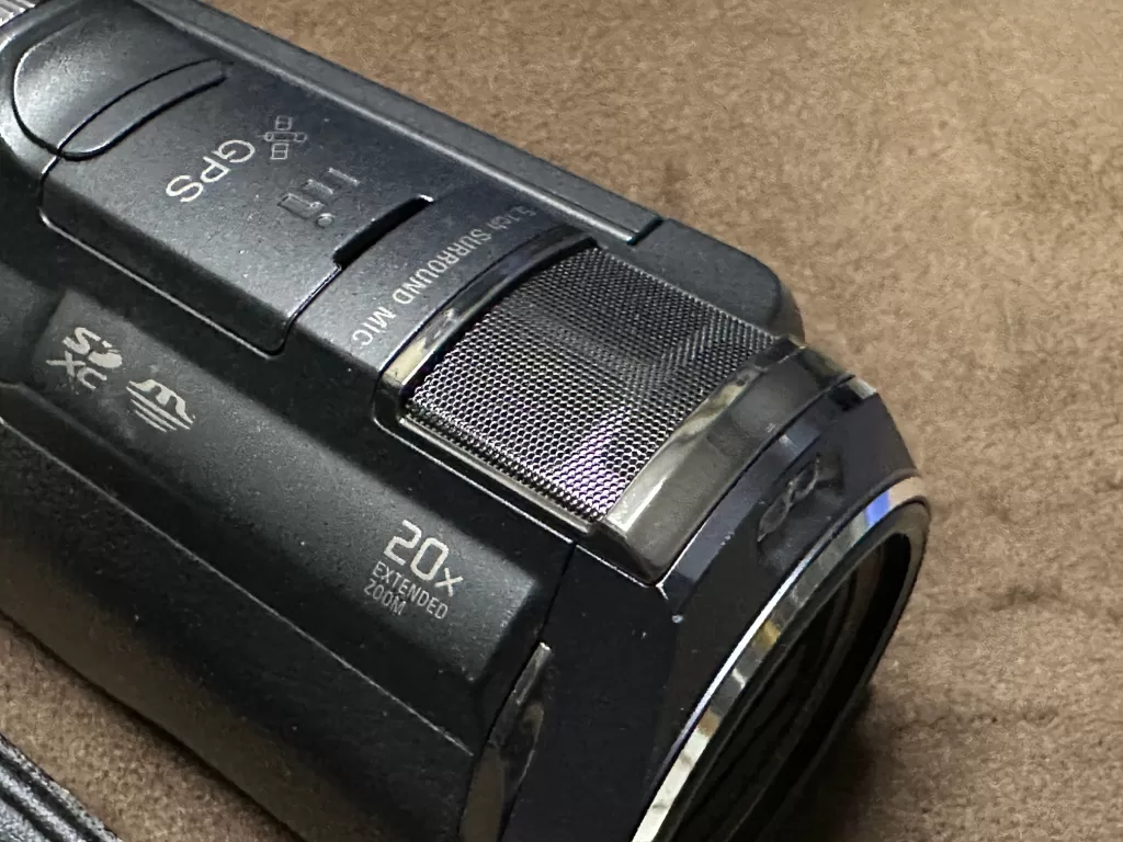 カメラのマイク部分