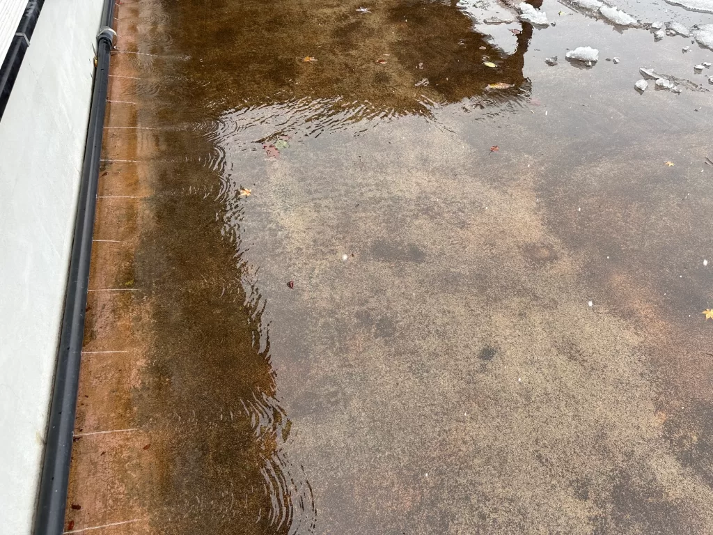 均一に流れるコンクリート