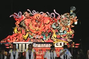 黒石ねぷたまつり　写真2005