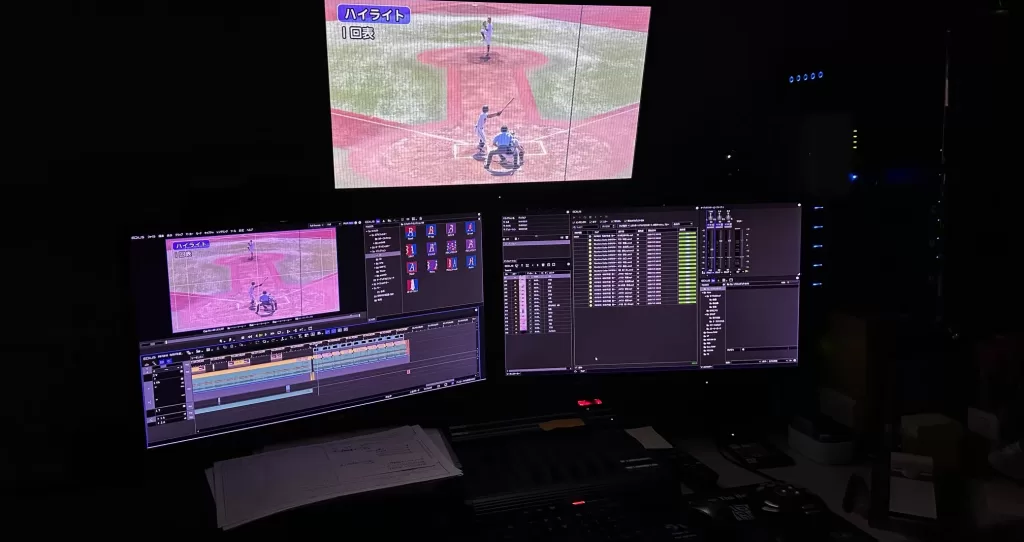 暗闇のパソコン