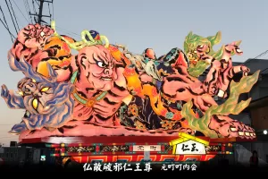 黒石ねぷたまつり　写真2012