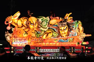 黒石ねぷたまつり　写真2012